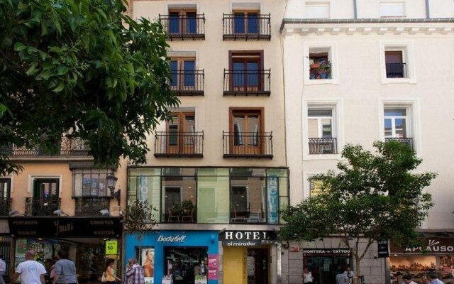 Отель Mirador Puerta Del Sol Мадрид вид на фасад