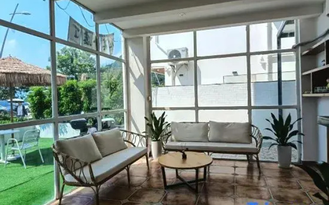 Shenzhen Lechao Homestay (Judiaosha Yangmeikeng Branch)