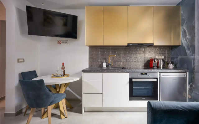 Royal Gold City Suites by Omilos Hotels