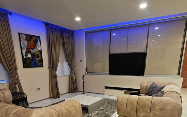 Impeccable 3-bed Luxury Apartment in Ikoyi, Lagos