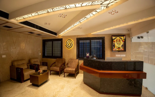 Hotel Grand Sabarees