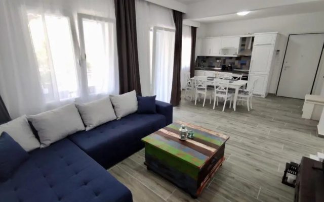 Blue Charm House - Apartment 2