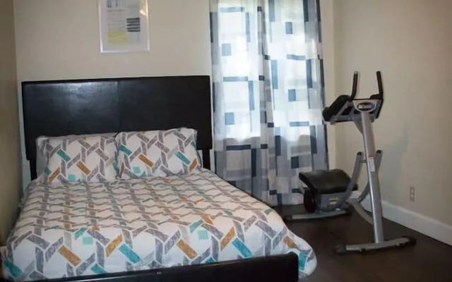 Alleyne's Place