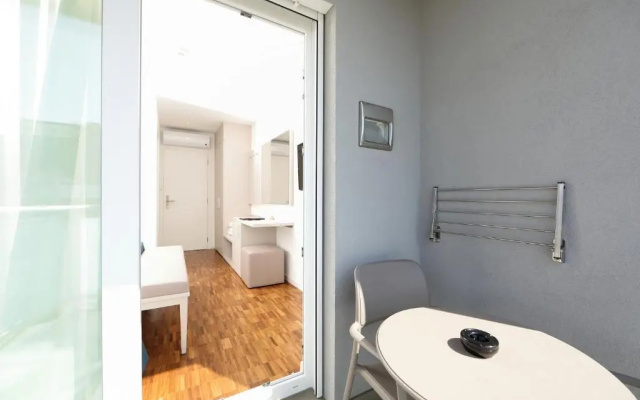 Hotel Simi Lan