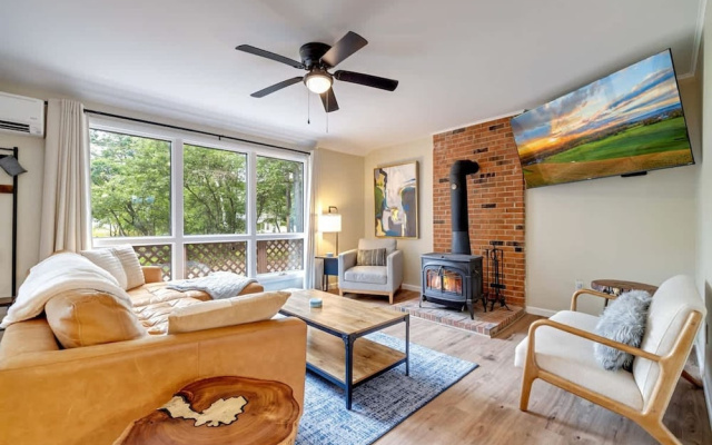 Indoorpool Hottub Gameroom Firepit Dogfriendly