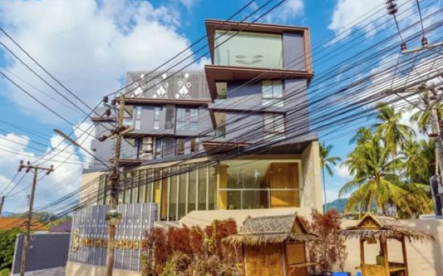 Nice Studio Top-Floor. Scenic Rooftop Pool. Surin Beach