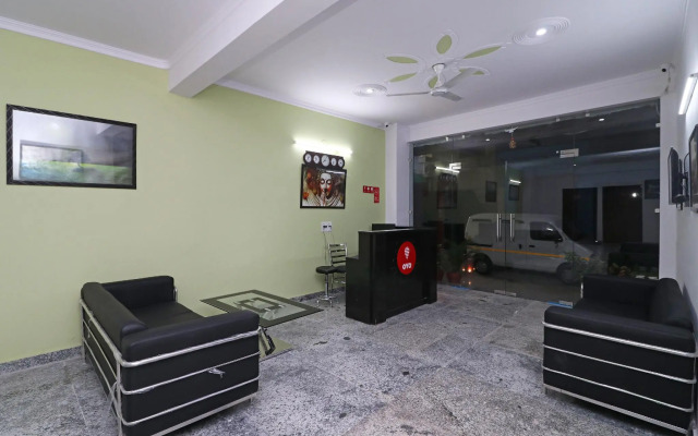 OYO 10045 Hotel Pearl Residency