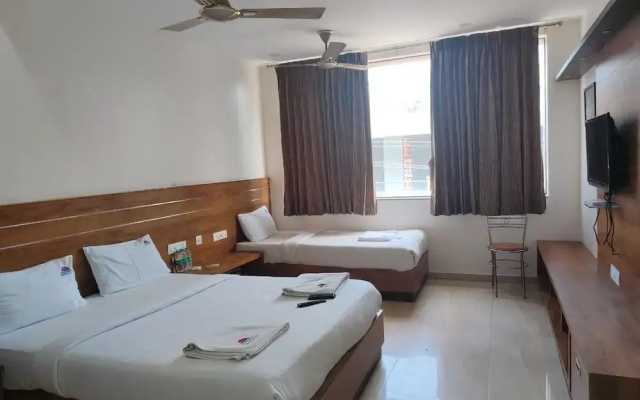 Lingaa's Residency