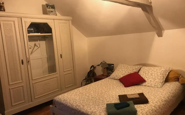 Chambre au calme à la campagne