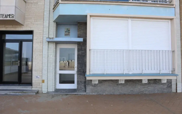 Apartment Nieuwpoort Near Sandy Beaches
