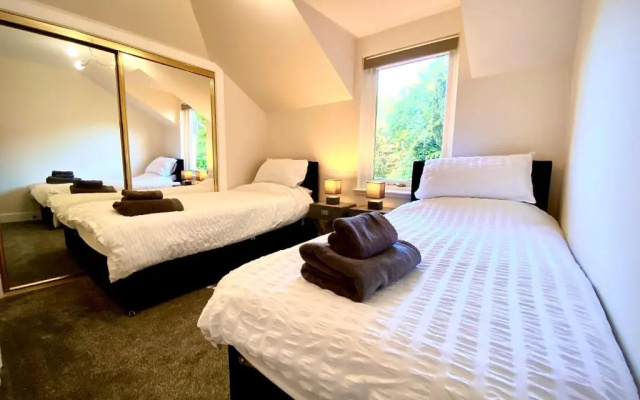 Grampian Serviced Apartments - Treetops Apartment - Lesmurdie House