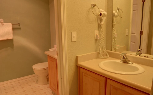 Waters Edge 112 - 1 Br Condo