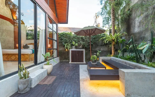 New Modern 2BR Villa by Azure