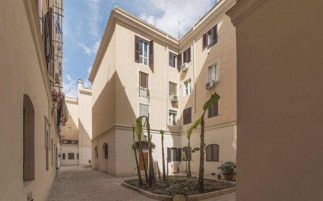 Отель Testaccio Cozy Flat вид на фасад