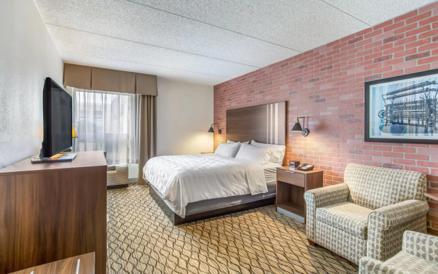 Burrstone Inn, an Ascend Collection Hotel