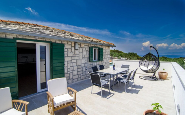 Holiday Home Bliss