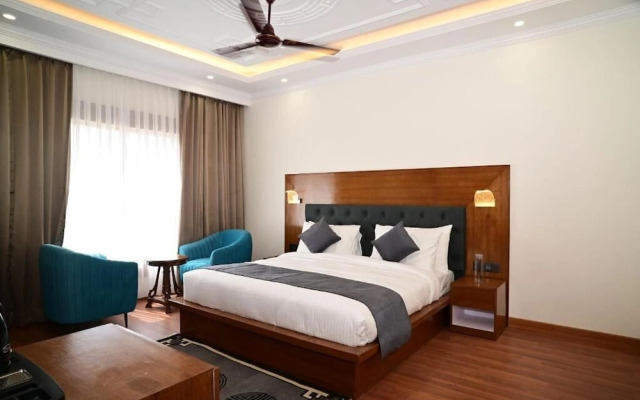 The Grand Orchard Resort