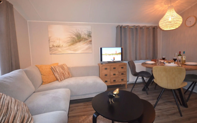 Chalet by Wadden Sea With Sunny Garden