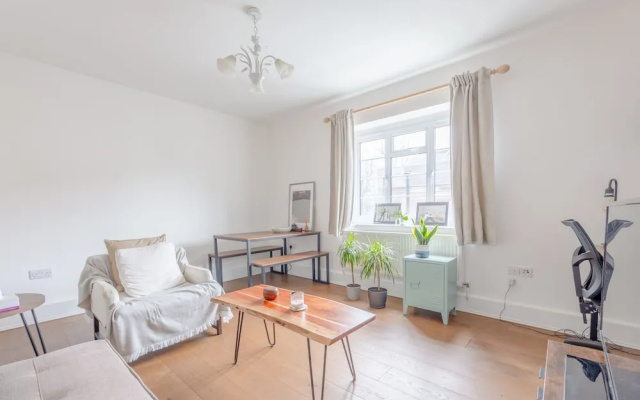 Stylish and Central 1 Bedroom Flat in Maida Vale