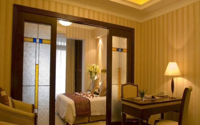 Shanghai Leading Noble Suites & Hotel