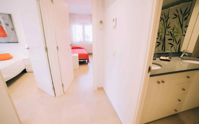 Amazing penthouse at la fosca beach