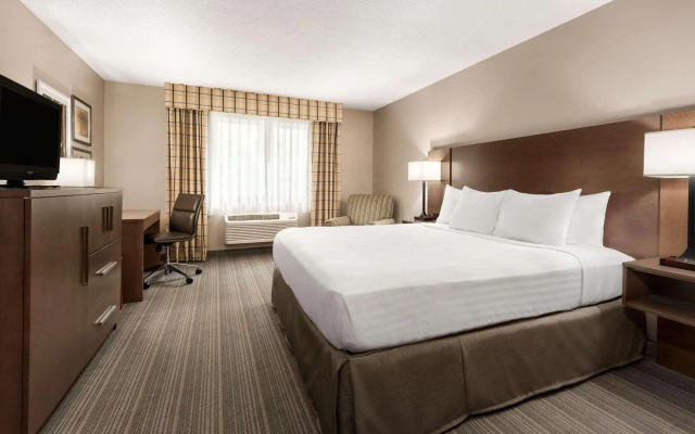Country Inn & Suites by Radisson, Baxter, MN