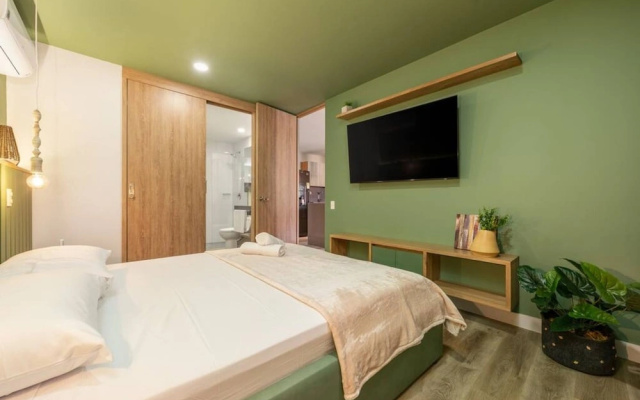 Go Living Suites - 806