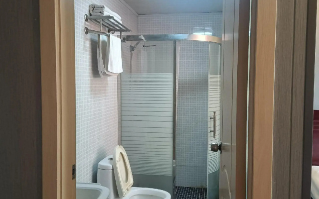 Junhao Business Hotel (Suzhou Xiangcheng Branch)