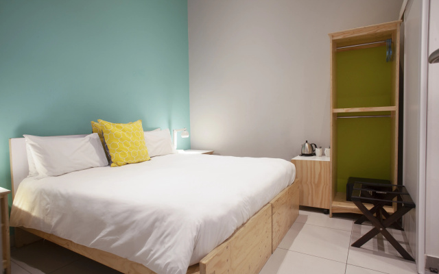 Mojo Hotel