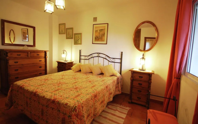 Villa in Mijas With Private Pool