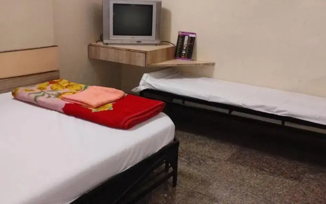 Sai Seva Hotel