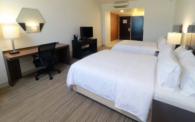 Holiday Inn Express Guadalajara Iteso by IHG