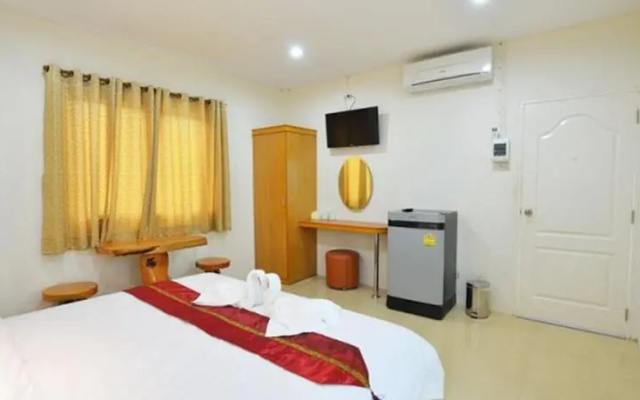 Aoon Tawan Resort