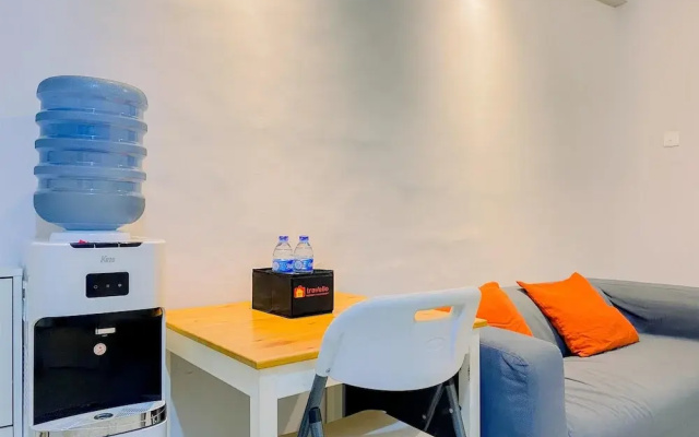 Warm And Cozy Stay 2Br Pakubuwono Terrace Apartment