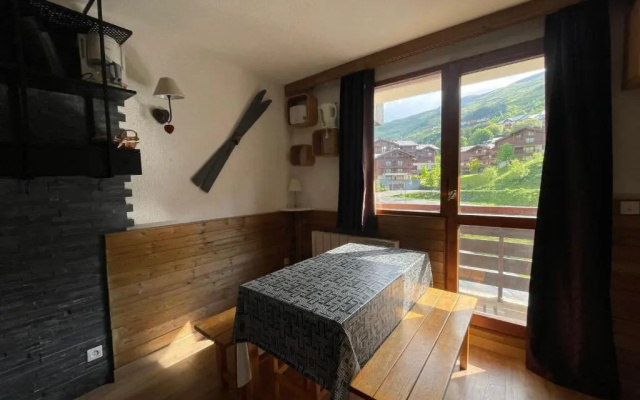 Appartement Les Menuires, 1 pièce, 3 personnes - FR-1-452-91