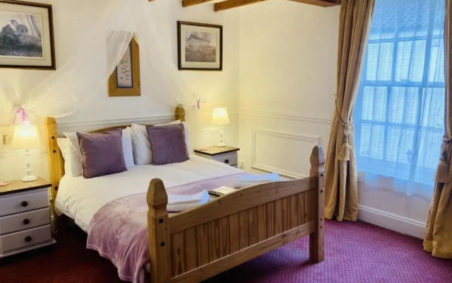 The Bull Hotel