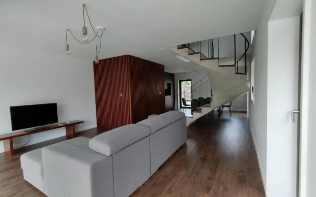 Box House