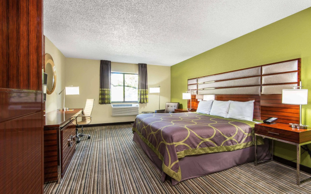 Super 8 Copley Akron