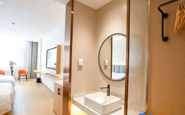 Boyang Manlu Hotel (Mangshi Plaza)