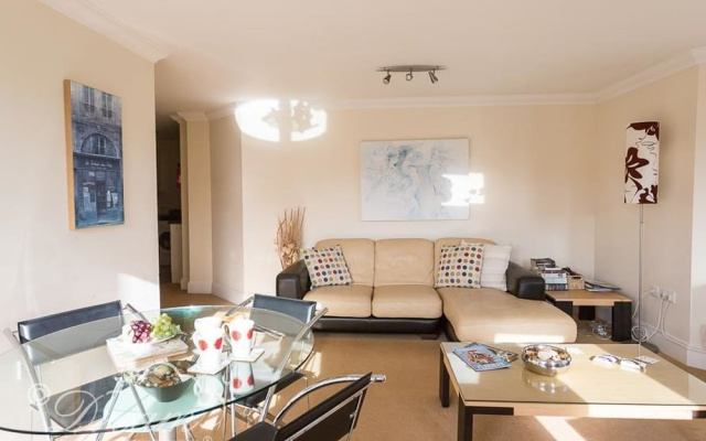 Harbourside Apartment