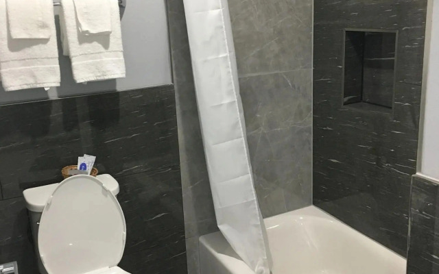 Platinum Inn and Suites