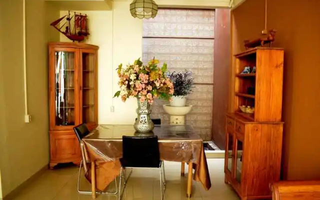 Sapphire Home Hotel