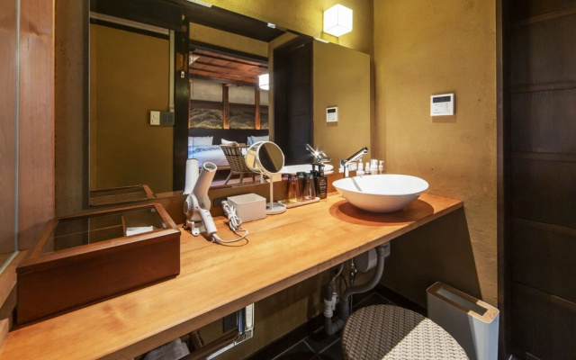Tomonoura Shiomachi Hotel Roya
