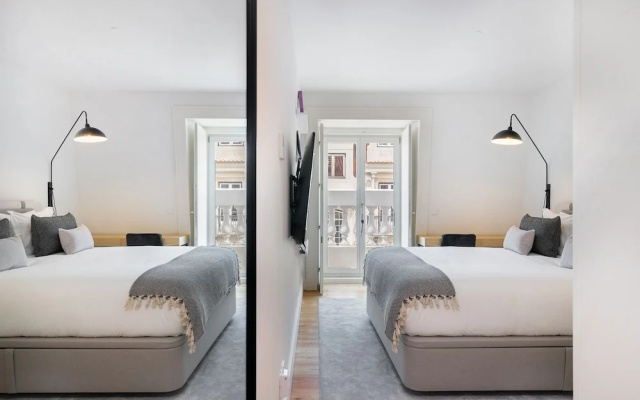 Prime Location Luxury Apartment