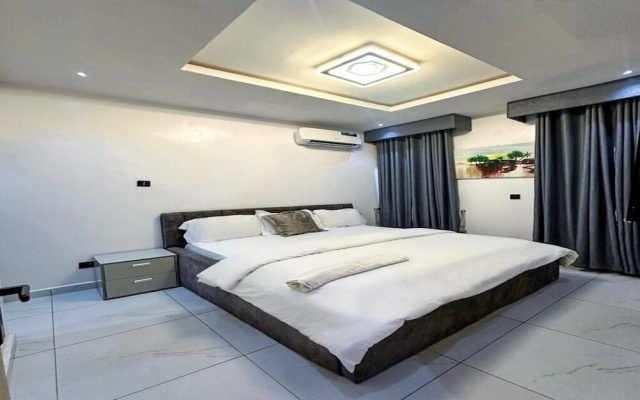 Supreme Apartments