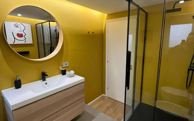 ERASMO 19 Luxury Home