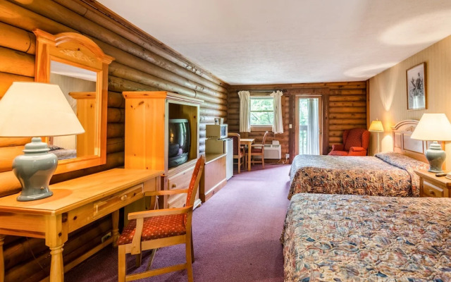 Highland Hills Motel and Cabins – A Master Hosts Resort