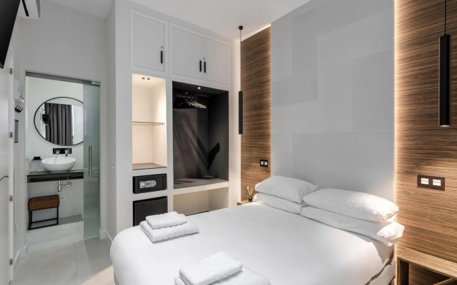 Emba Room