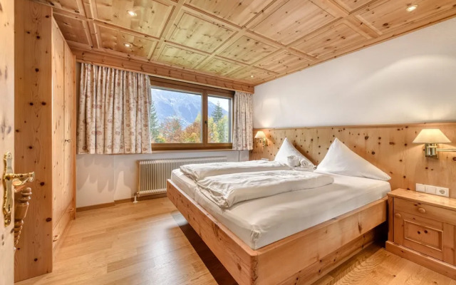 Luxurious and Calm Central Hideaway