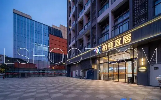 Burton Livable Hotel
